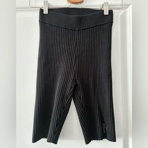 OVO Size M Thick Ribbed Knit Biker Shorts with Logo - Black